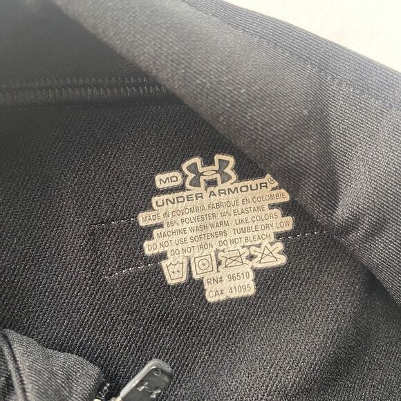 Under Armour Womens Shirt Size M Long Sleeve Fitted Black Stretch Tee Pre Owned - Picture 4 of 10